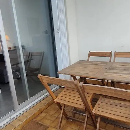Appartement Cozy T2 With Pool On The Seafront *